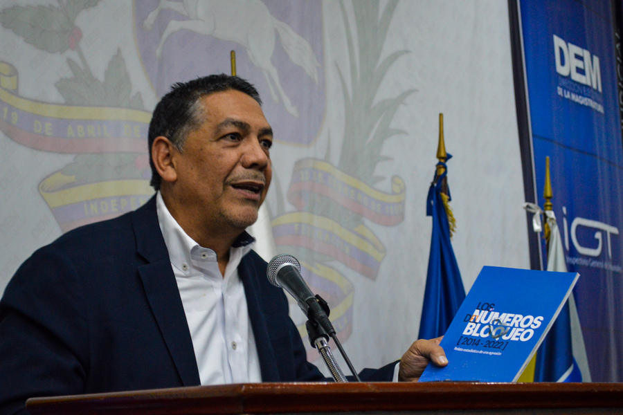 William Castillo: MCU buscan legitimar desmanes de las potencias contra países soberanos