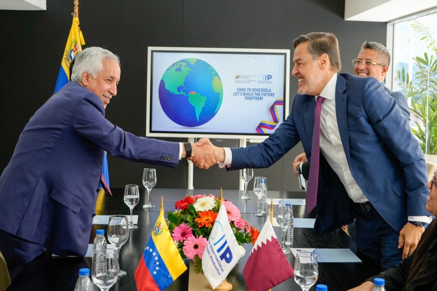 <strong>Encuentro con el Ministro de Estado de Asuntos Exteriores de Qatar</strong>