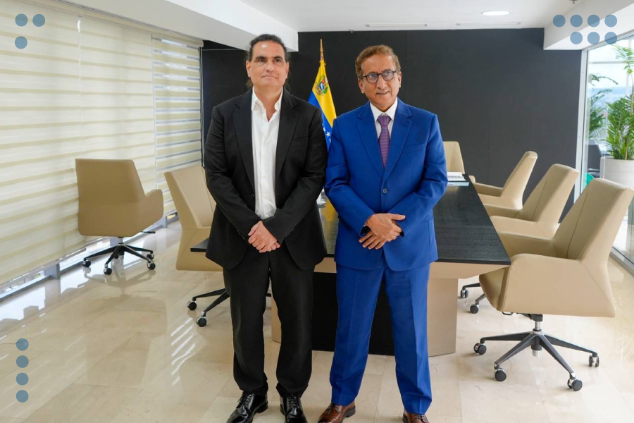 Alex Saab, Presidente del CIIP, se reúne con el Embajador de Qatar