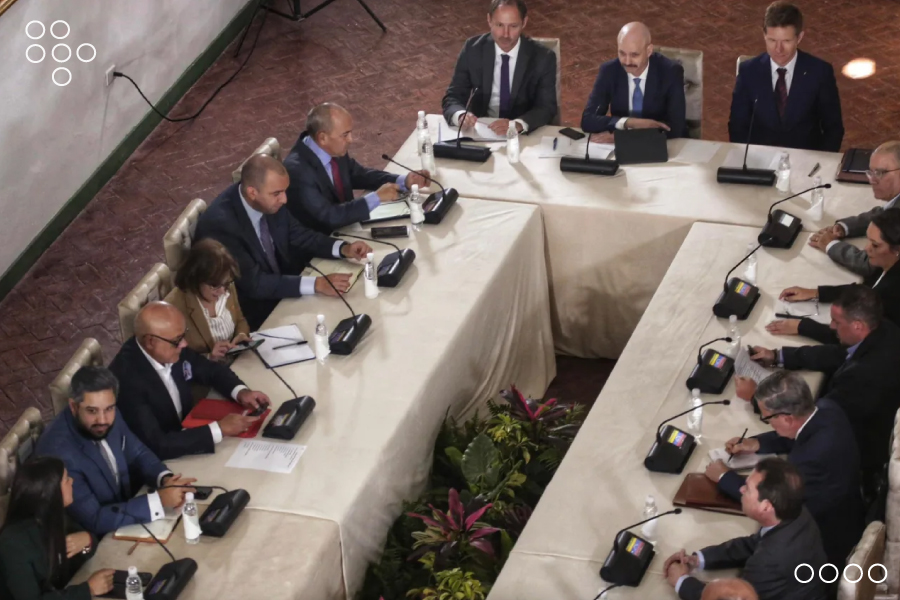 <strong>Delegaciones de diálogo y Noruega revisan propuestas de cronograma electoral en Venezuela</strong>