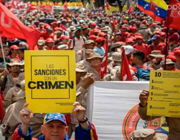En artículo de Forbes analistas y políticos advierten perjuicios de reimponer sanciones a Venezuela