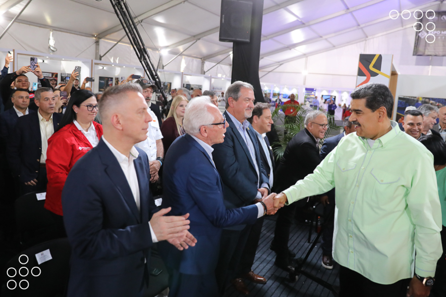 Presidente Maduro insta a la articulación de una Alianza perfecta para aumentar la inversión