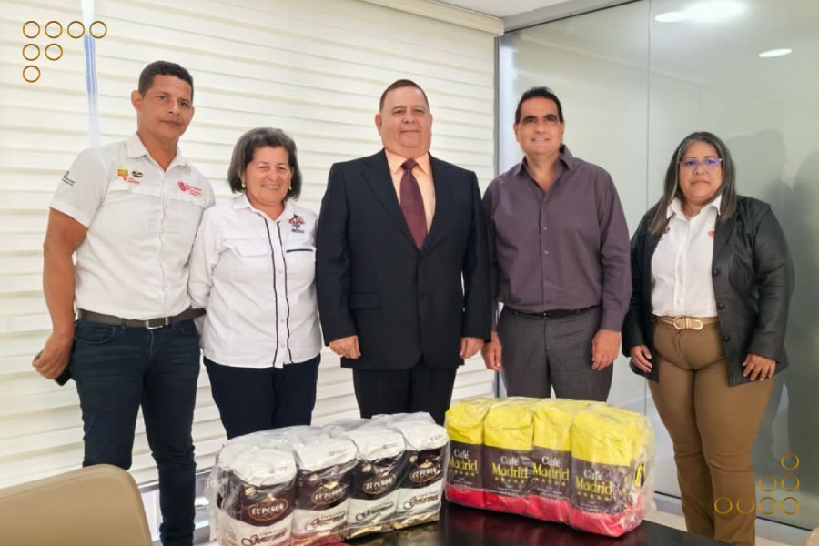 <strong>Presidente del CIIP impulsa las potencialidades productivas del café</strong>