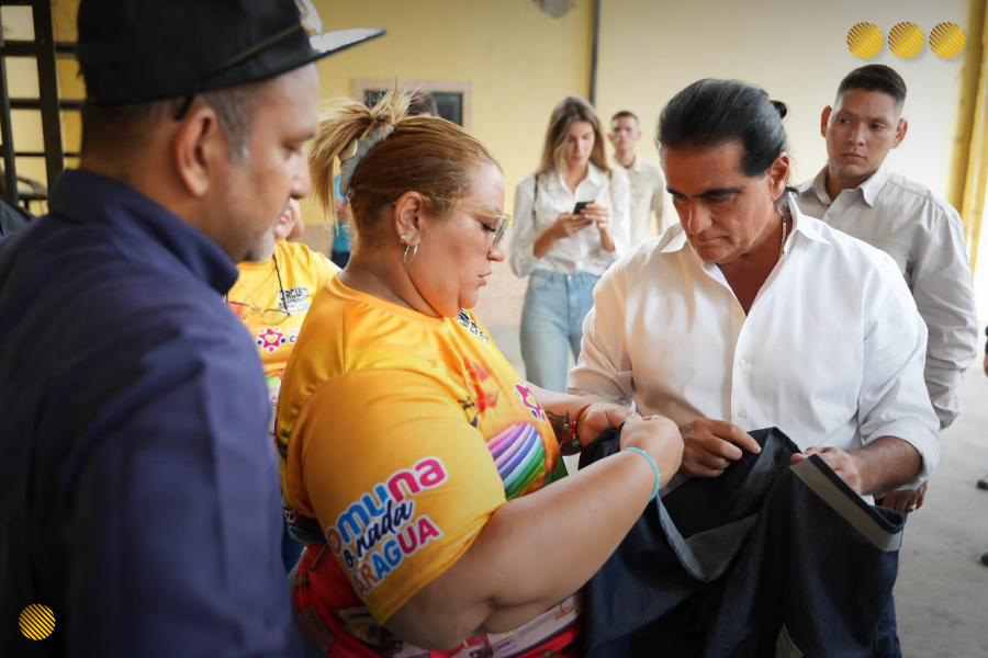 Alex Saab: “Algodones del Orinoco impulsa la producción textil nacional junto a 113 talleres comunales”